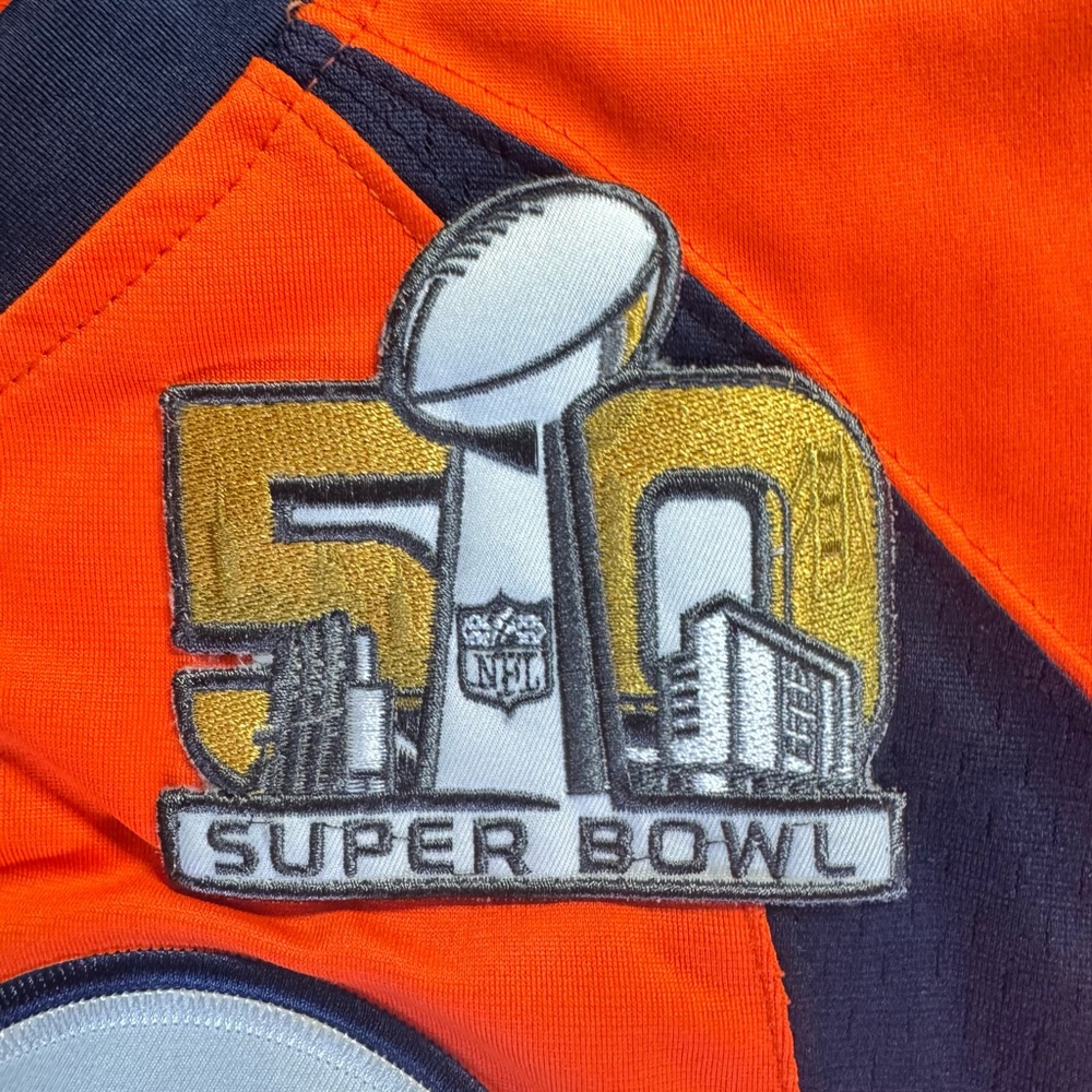 Denver Broncos Von Miller #58 Nike Women’s Jersey Super Bowl 50 Large - Picture 3 of 7